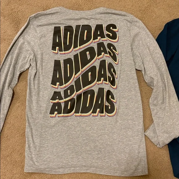 Boys Adidas & Nike long sleeve tees - Picture 4 of 9
